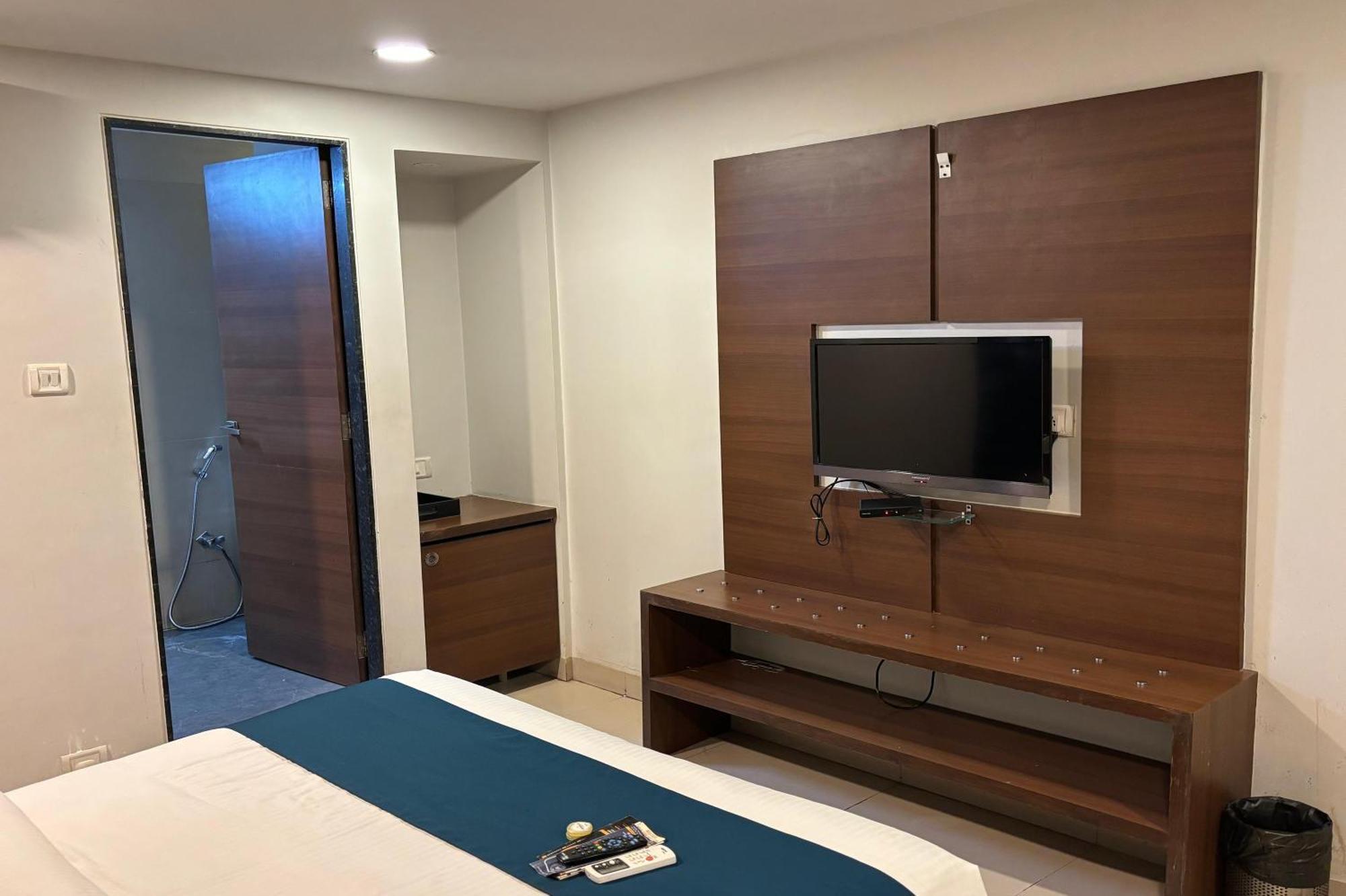 Hotel Concord Galaxy Βομβάη Εξωτερικό φωτογραφία