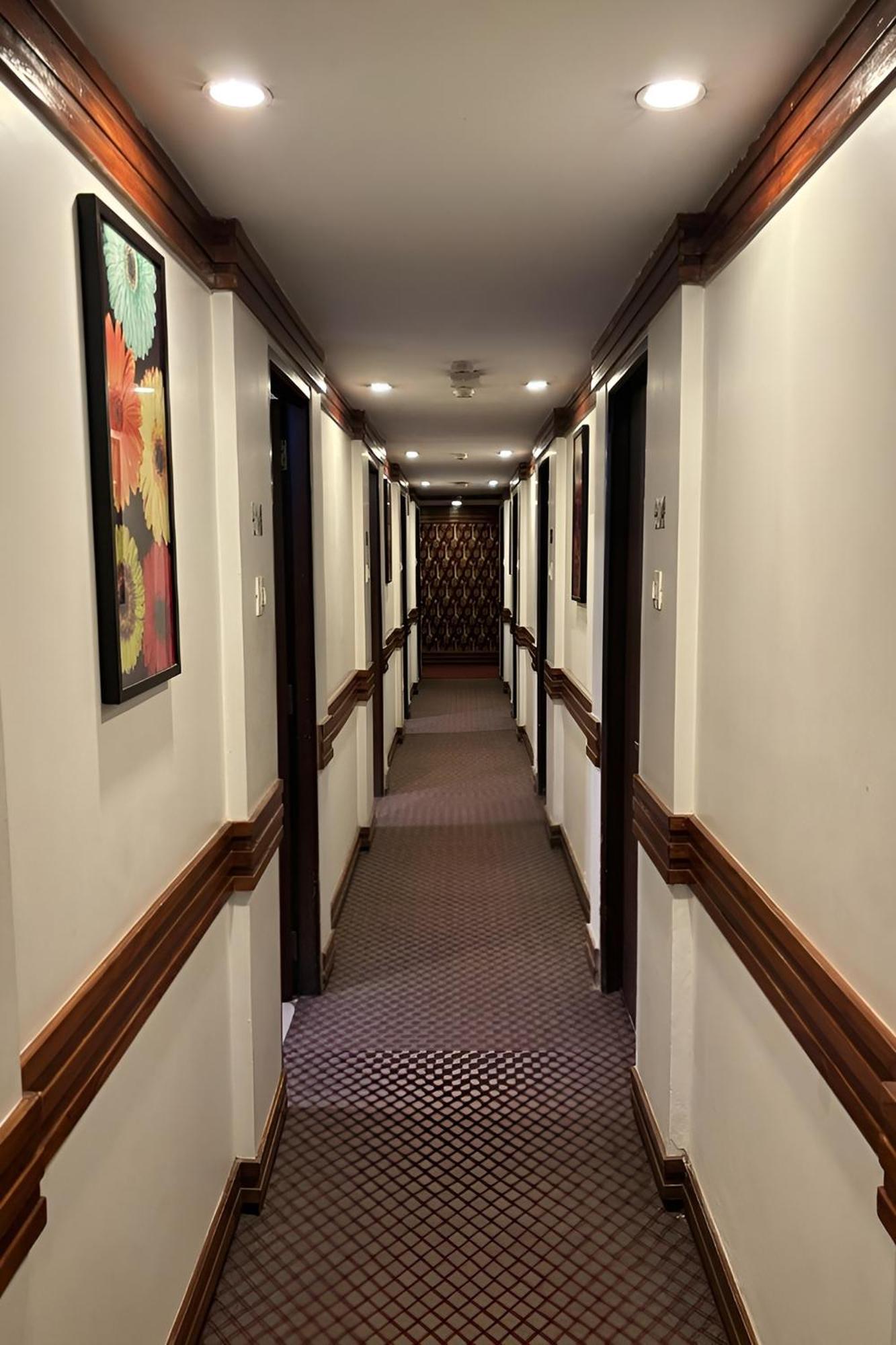 Hotel Concord Galaxy Βομβάη Εξωτερικό φωτογραφία