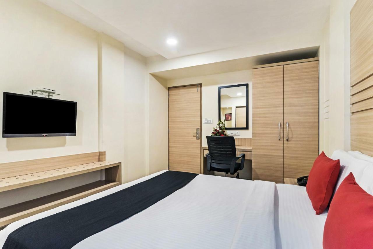 Hotel Concord Galaxy Βομβάη Εξωτερικό φωτογραφία